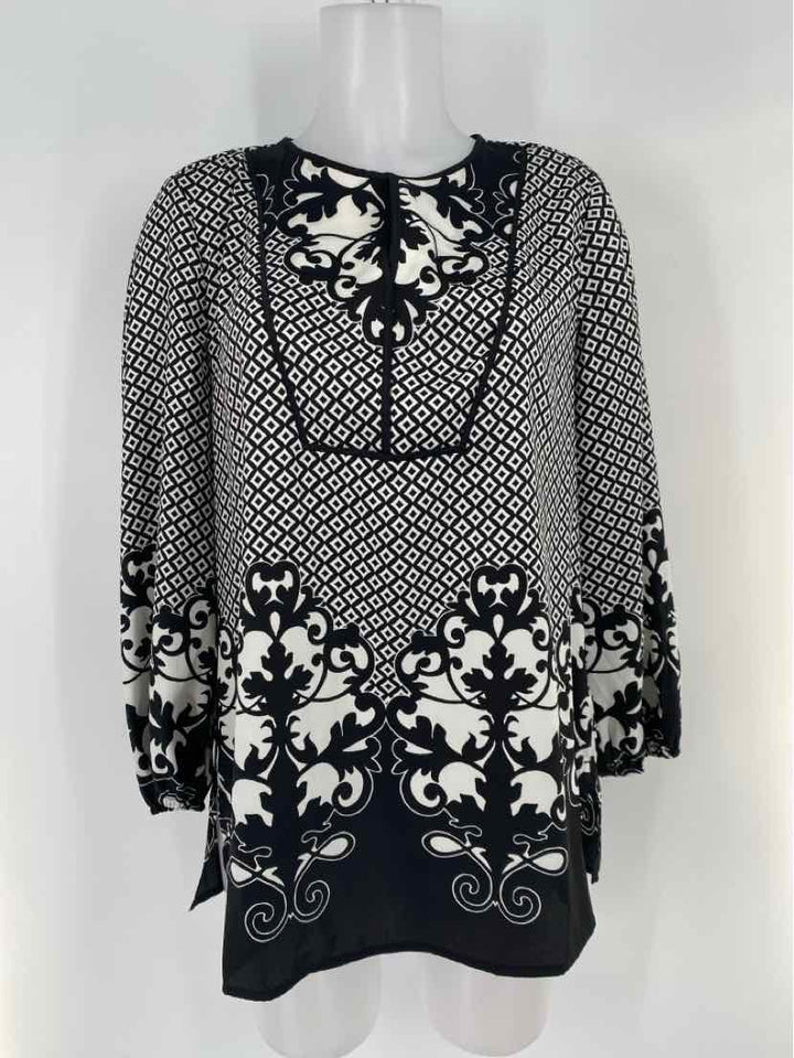 Size 8/10 Chico's Black/White Shirt