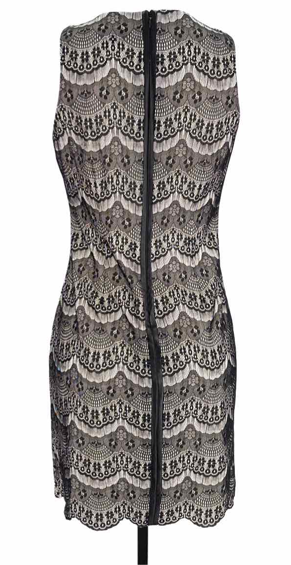 Size 6 Jessica Simpson Black/White Dress