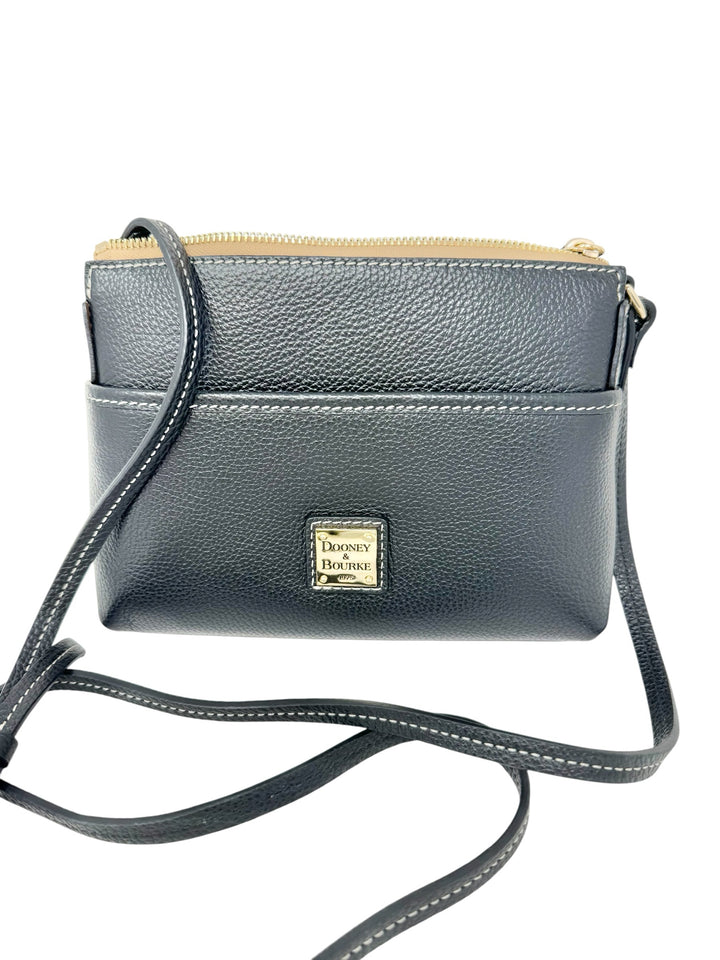 Dooney & Bourke Purse