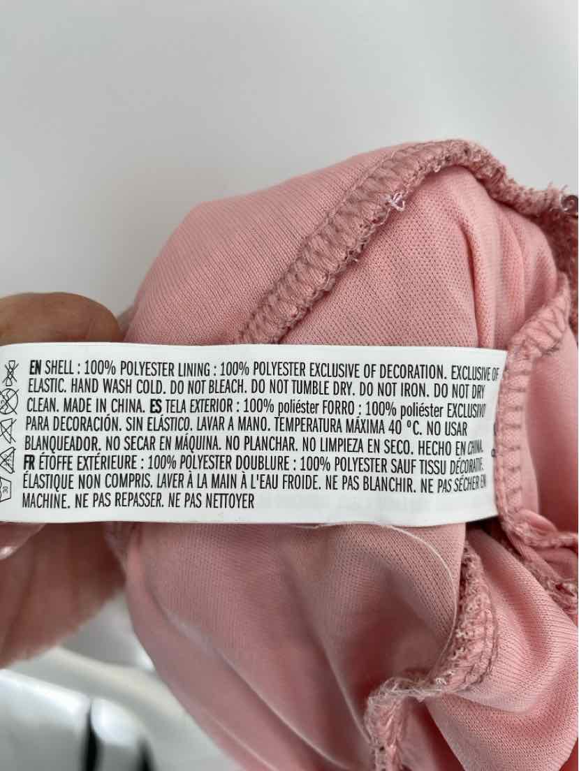 Size M ENDLESS ROSE Pink Shorts