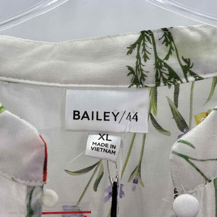 Size XL Ivory Shirt