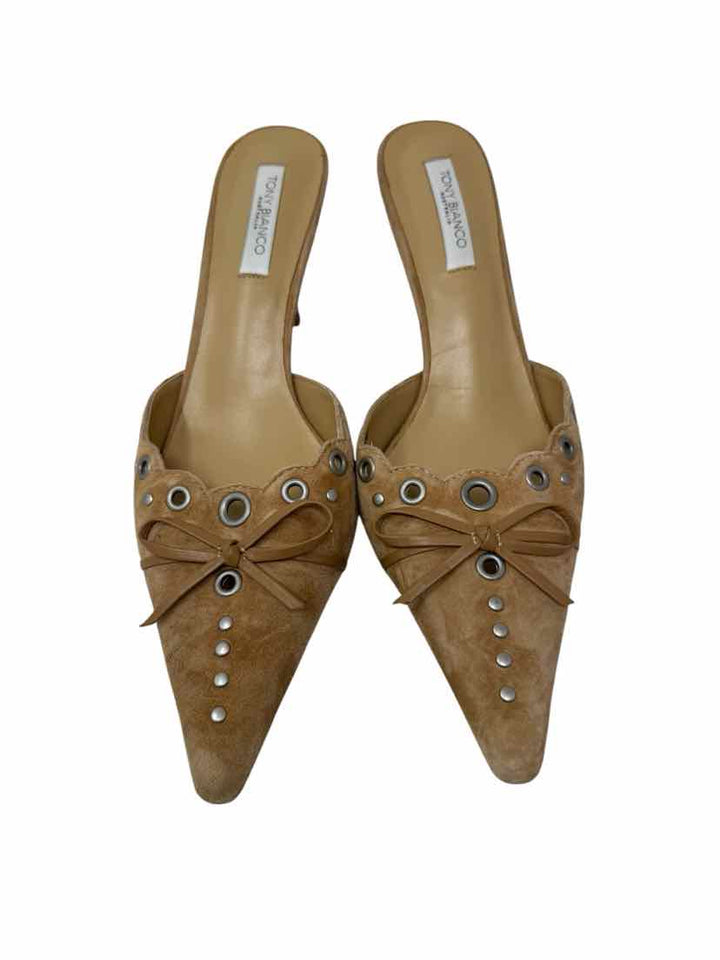Shoe Size 9 Tan Suede Pumps