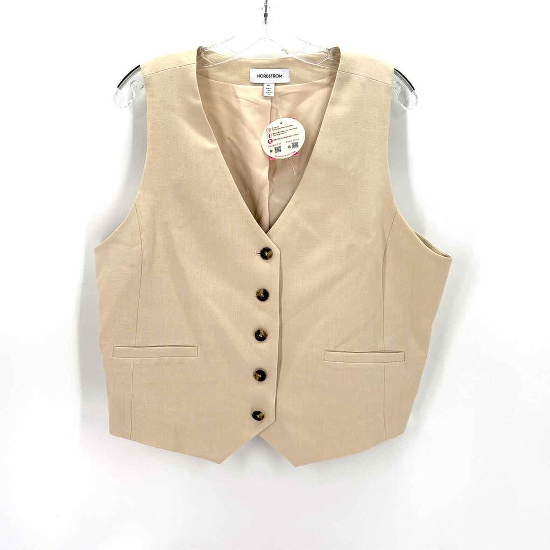 Size XXL Cream Vest