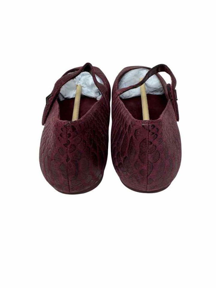 Shoe Size 8 VIONIC Burgundy Flats