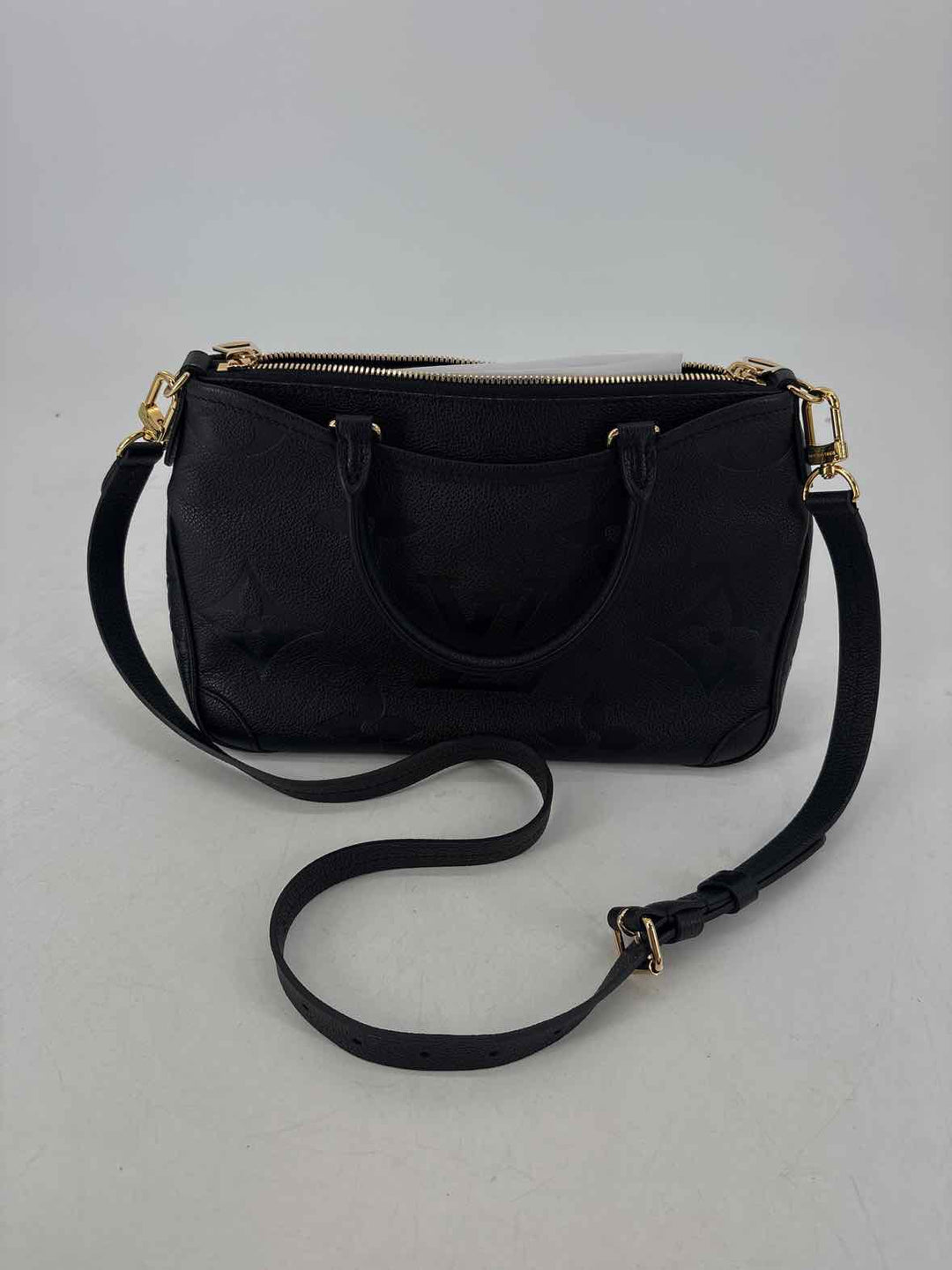 LOUIS VUITTON BLACK PURSE