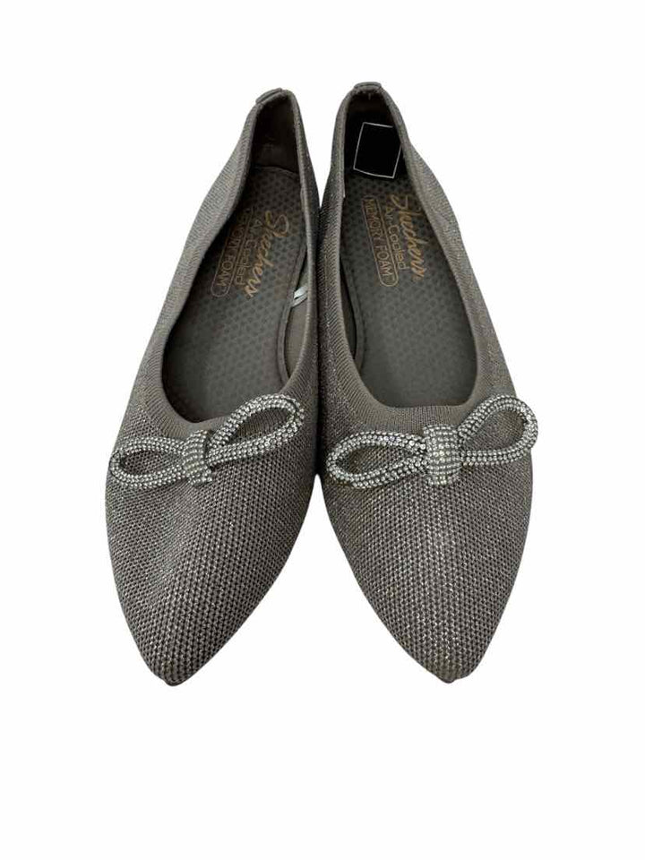 Shoe Size 7.5 Sketchers Silver Flats