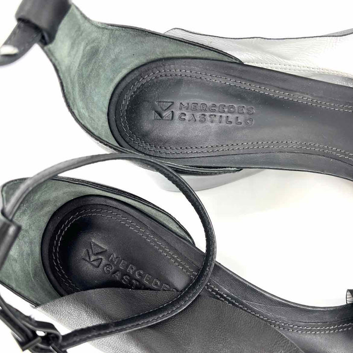 Shoe Size 10.5 Black Leather Sandals