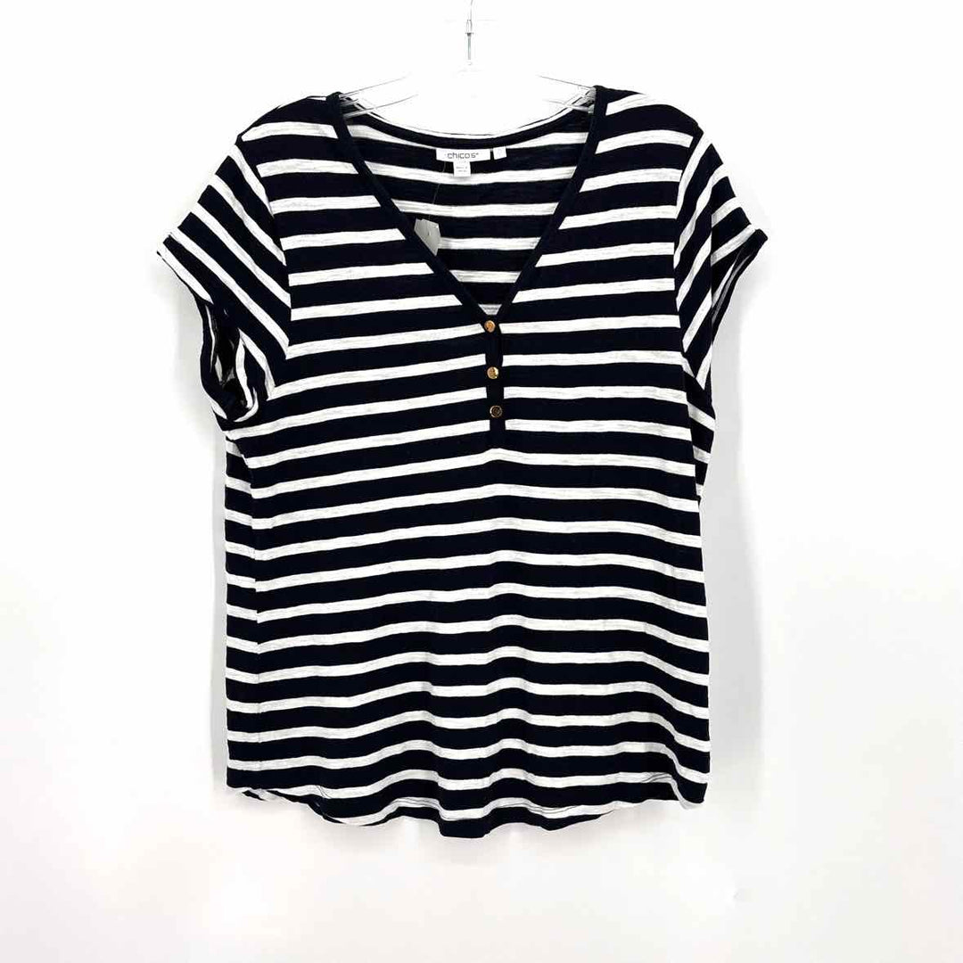 Size L Chico's Navy Shirt