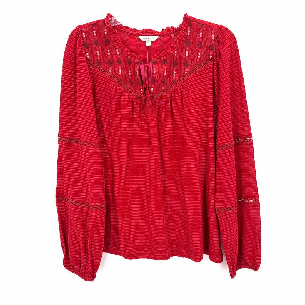 Size L LUCKY Red Shirt