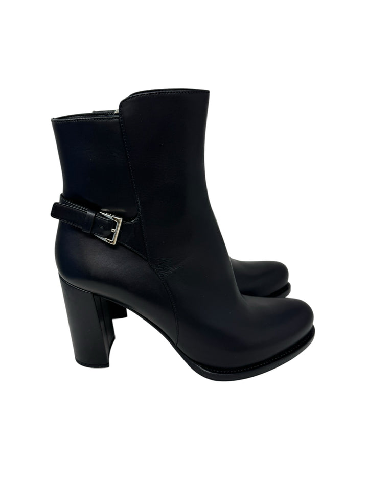 Shoe Size 38.5 PRADA Black Leather Luxury - Boots