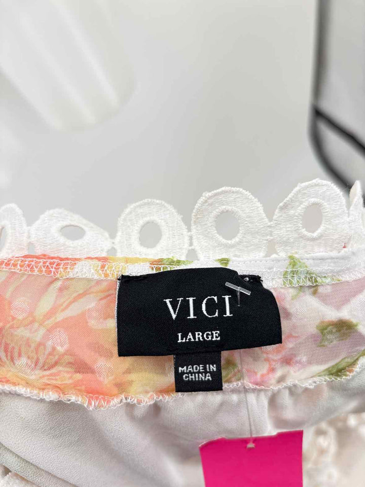 Size L VICI White Shirt