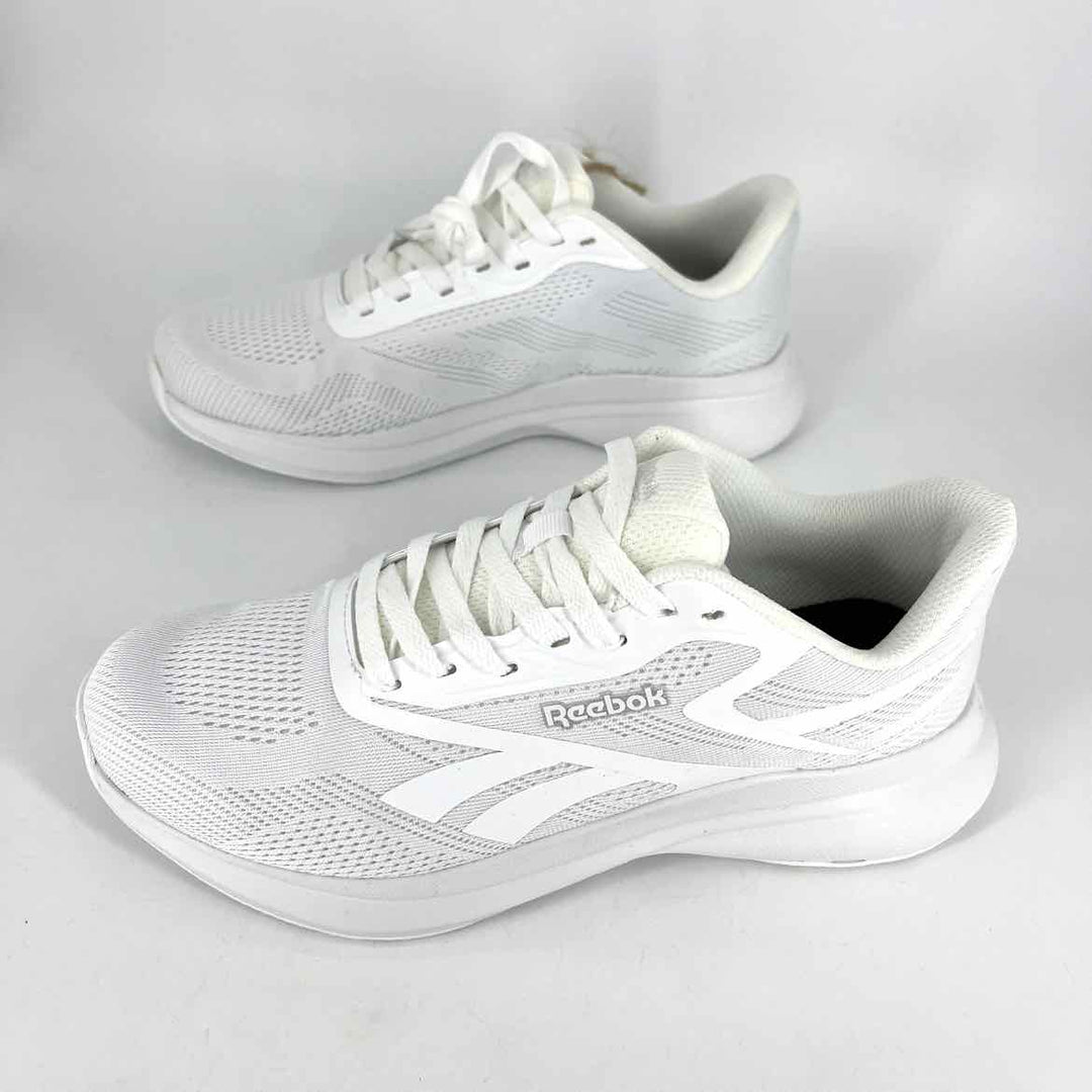 Shoe Size 8 Reebok White Knit Sneakers