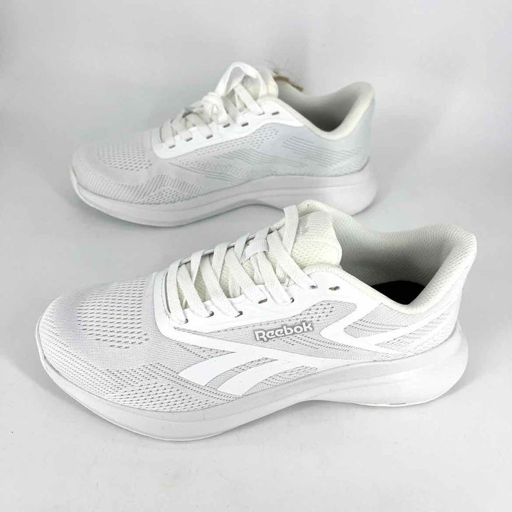 Shoe Size 8 Reebok White Knit Sneakers