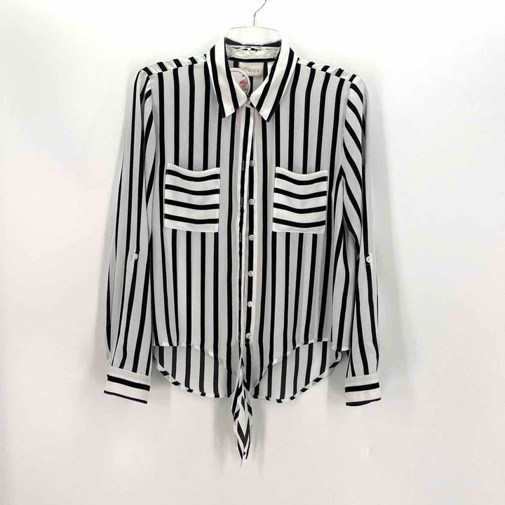 Size M Chico's Multi-Color Shirt
