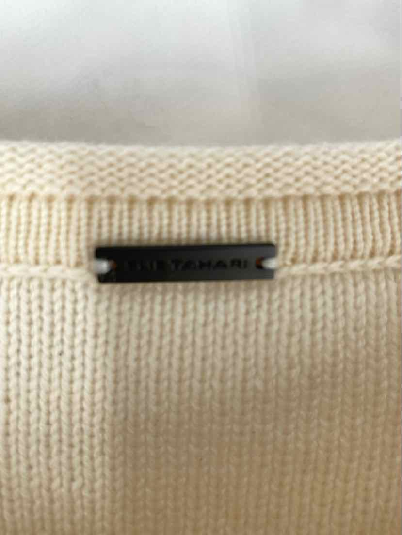 Size L TAHARI Ivory Knit Sweater