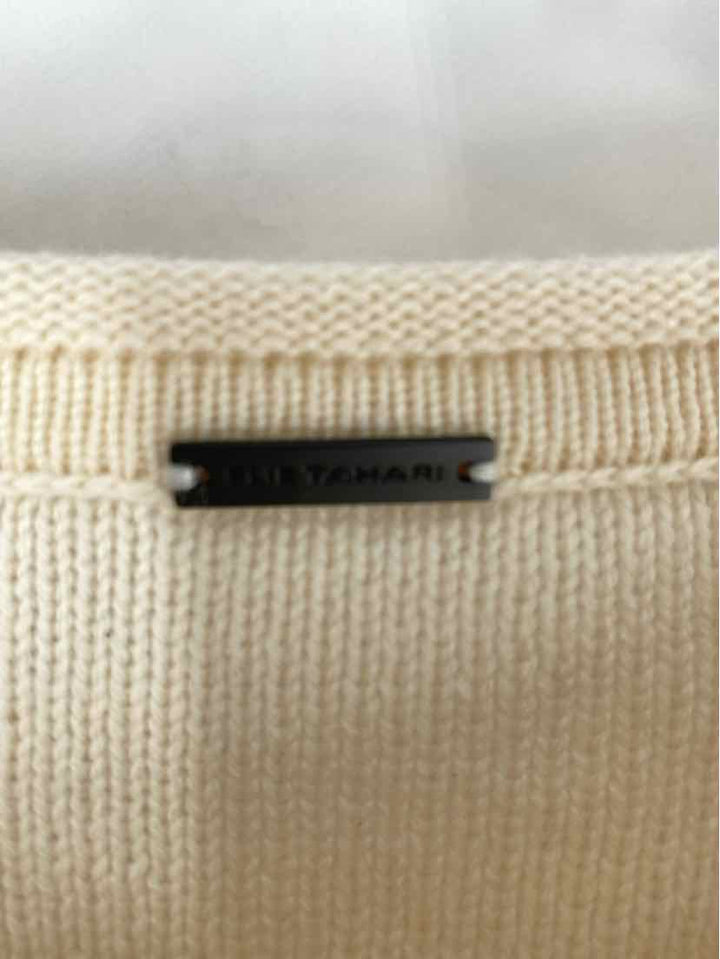 Size L TAHARI Ivory Knit Sweater