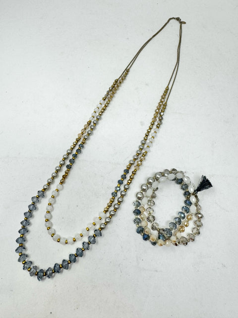 Ann Taylor Jewelry Set