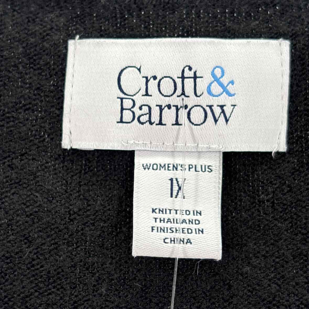 Size 1X Croft & Barrow Black Sweater