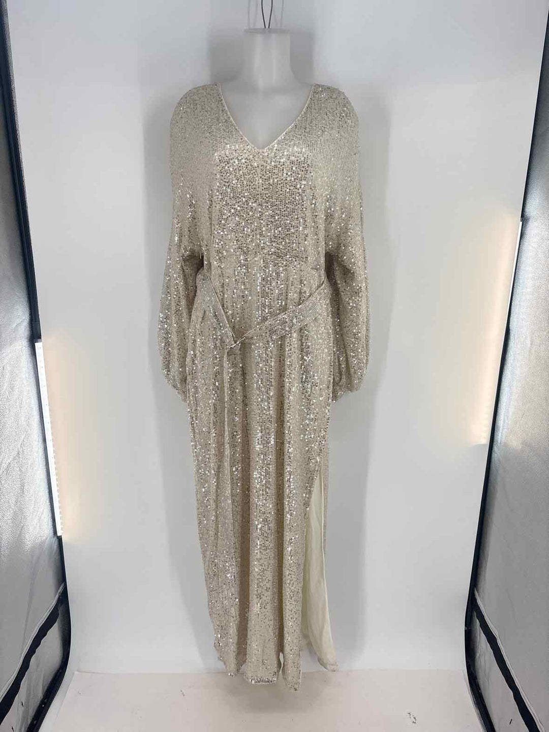 Size 2X Cream PROM