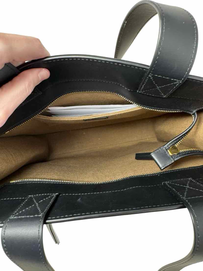 Burberry Luxury - Purse