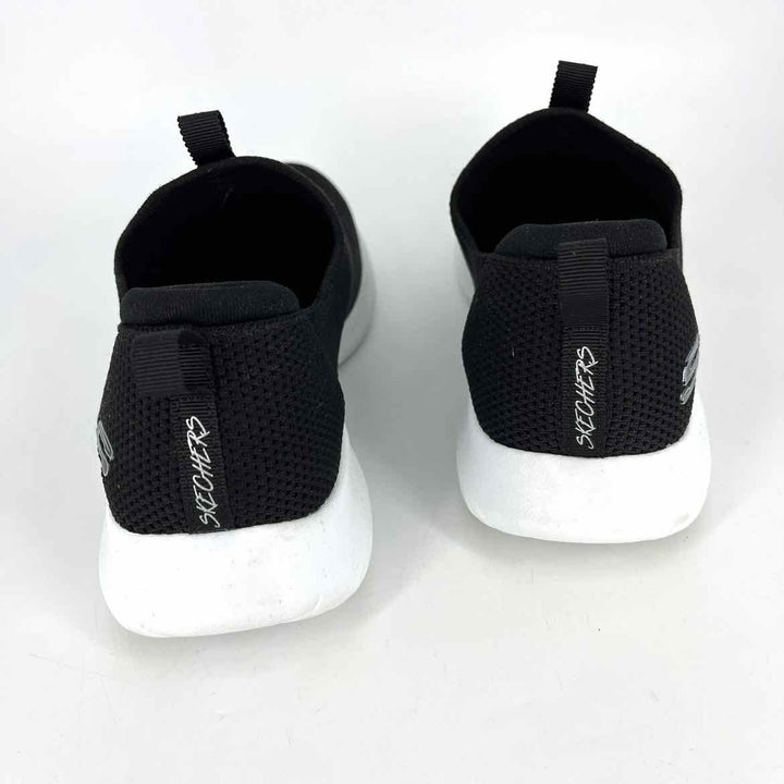 Shoe Size 7 Sketchers Black Flats