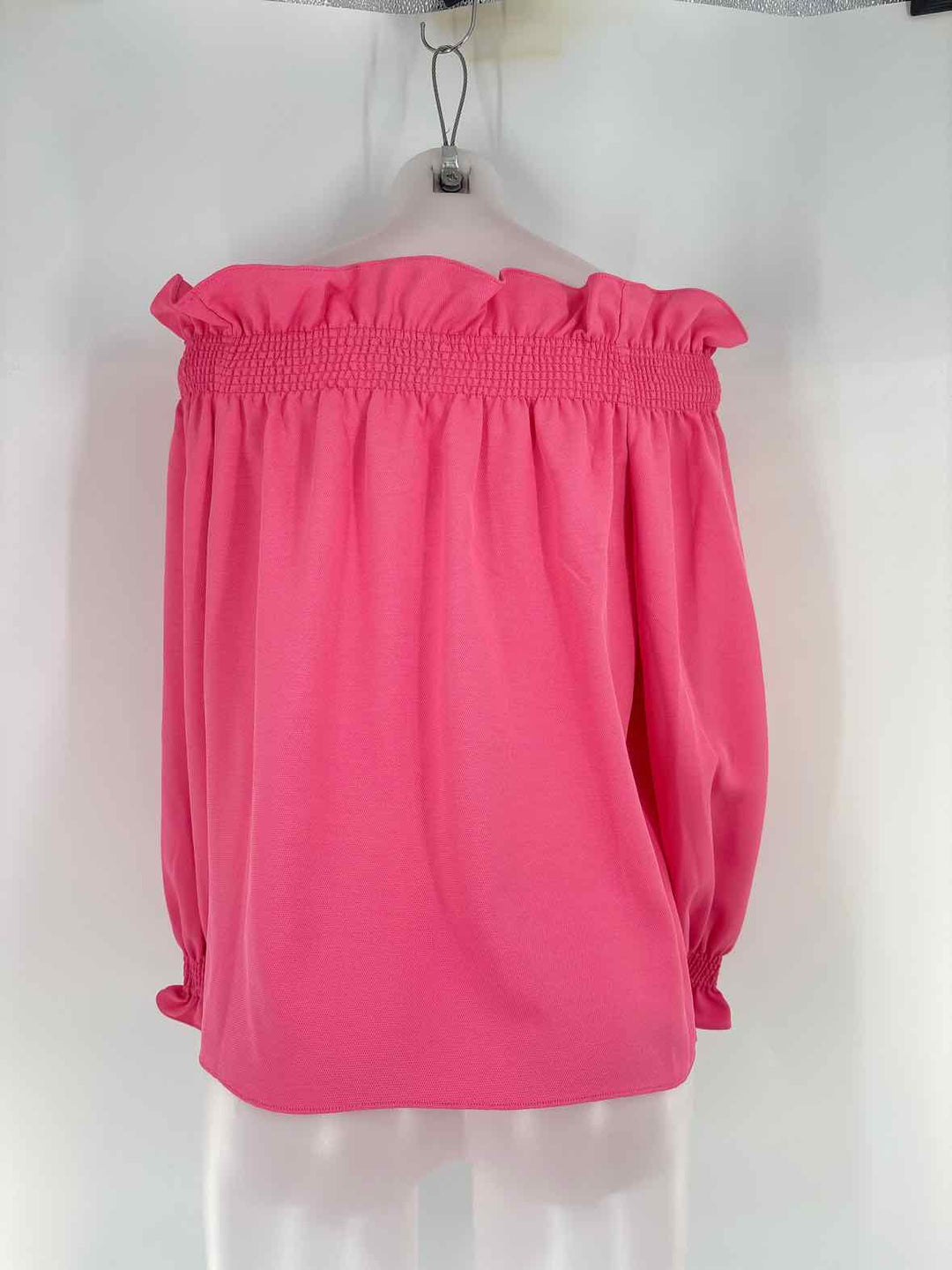 Size M TUCKERNUCK Pink Shirt