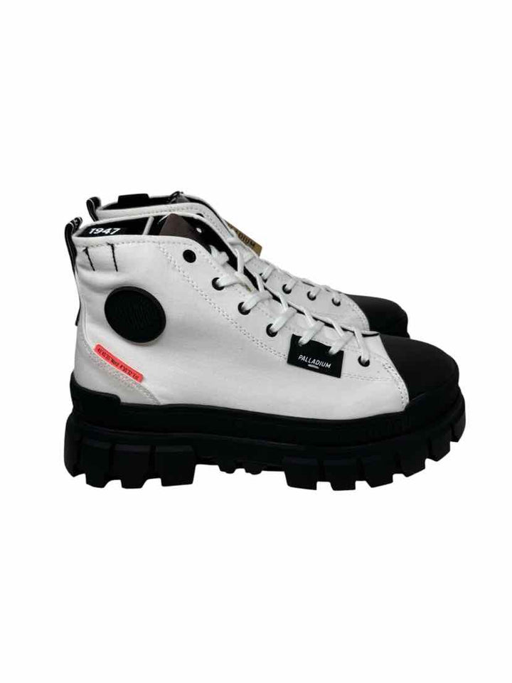 Shoe Size 10 White Canvas Boots