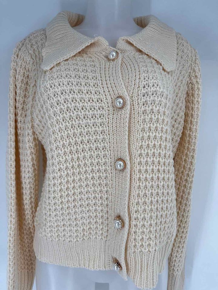 Size L BLU PEPPER Cream Sweater