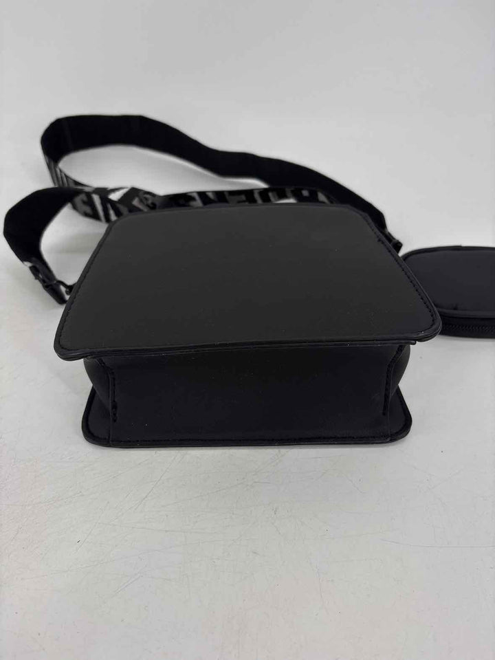 Steve Madden Purse