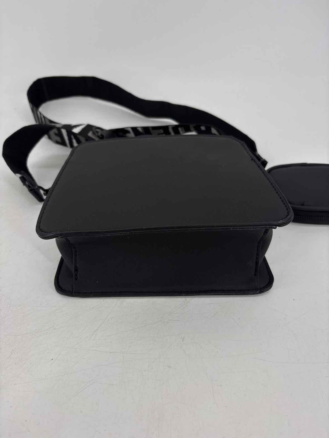 Steve Madden Purse