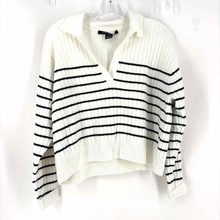 Size XS FRENCH CONNECTION White Sweater