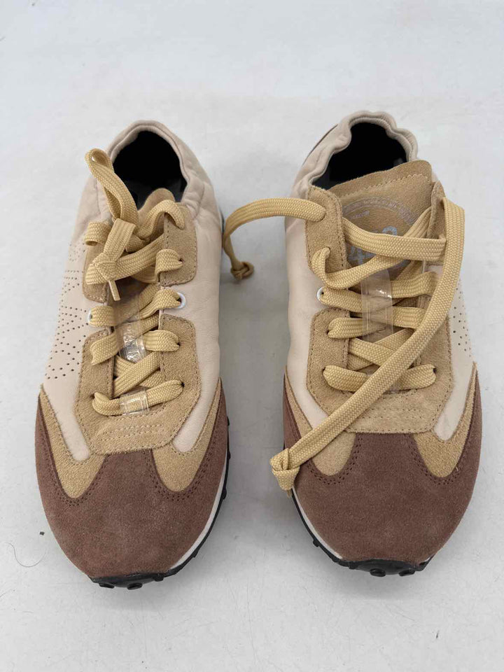 Shoe Size 40 P448 Tan Leather Sneakers