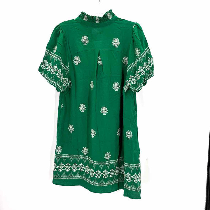 Size M Umgee Green Dress