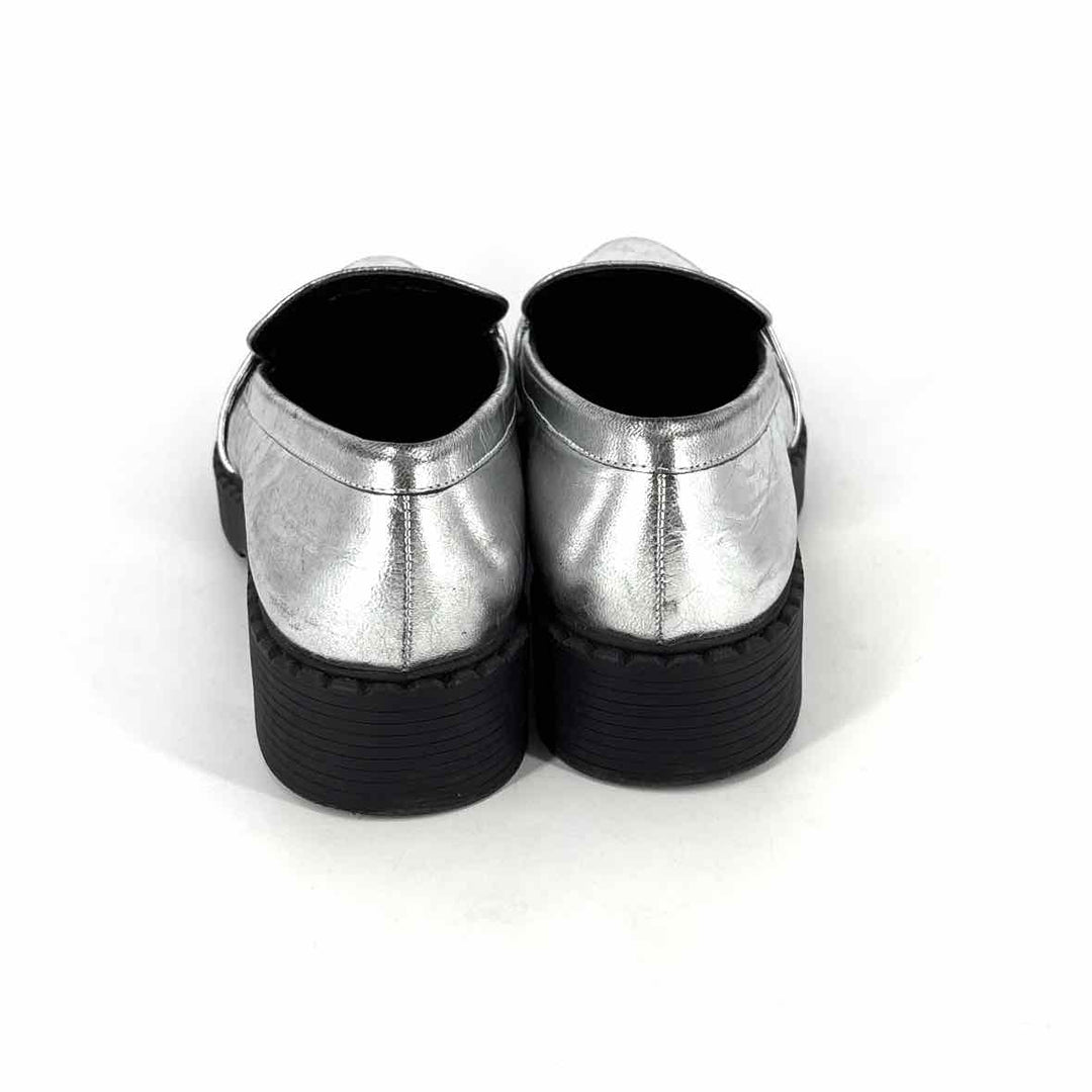 Shoe Size 10 Vince Camuto Silver Leather Loafers