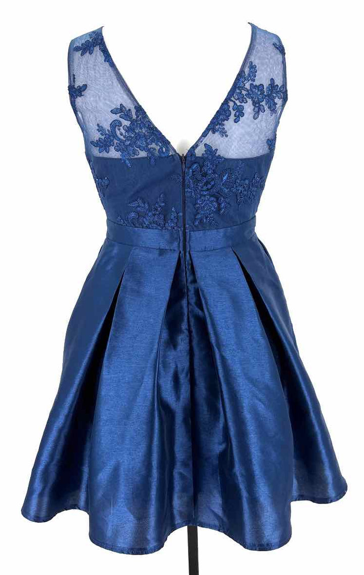 Size M Navy Satin Lace Dress
