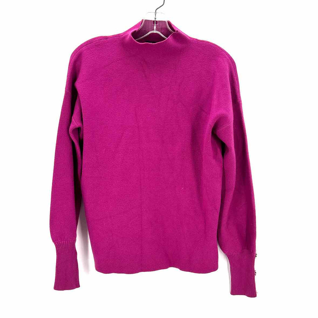 Size M TAHARI Fuschia Sweater