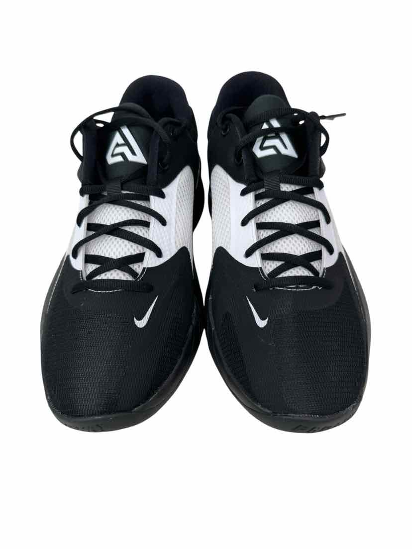 Shoe Size 40.5 Nike Black Leather Sneakers