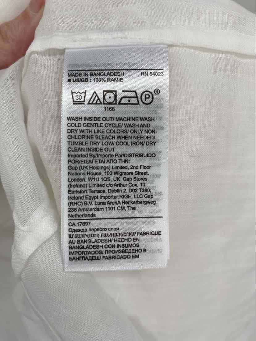 Size XXS Banana Republic White Shirt