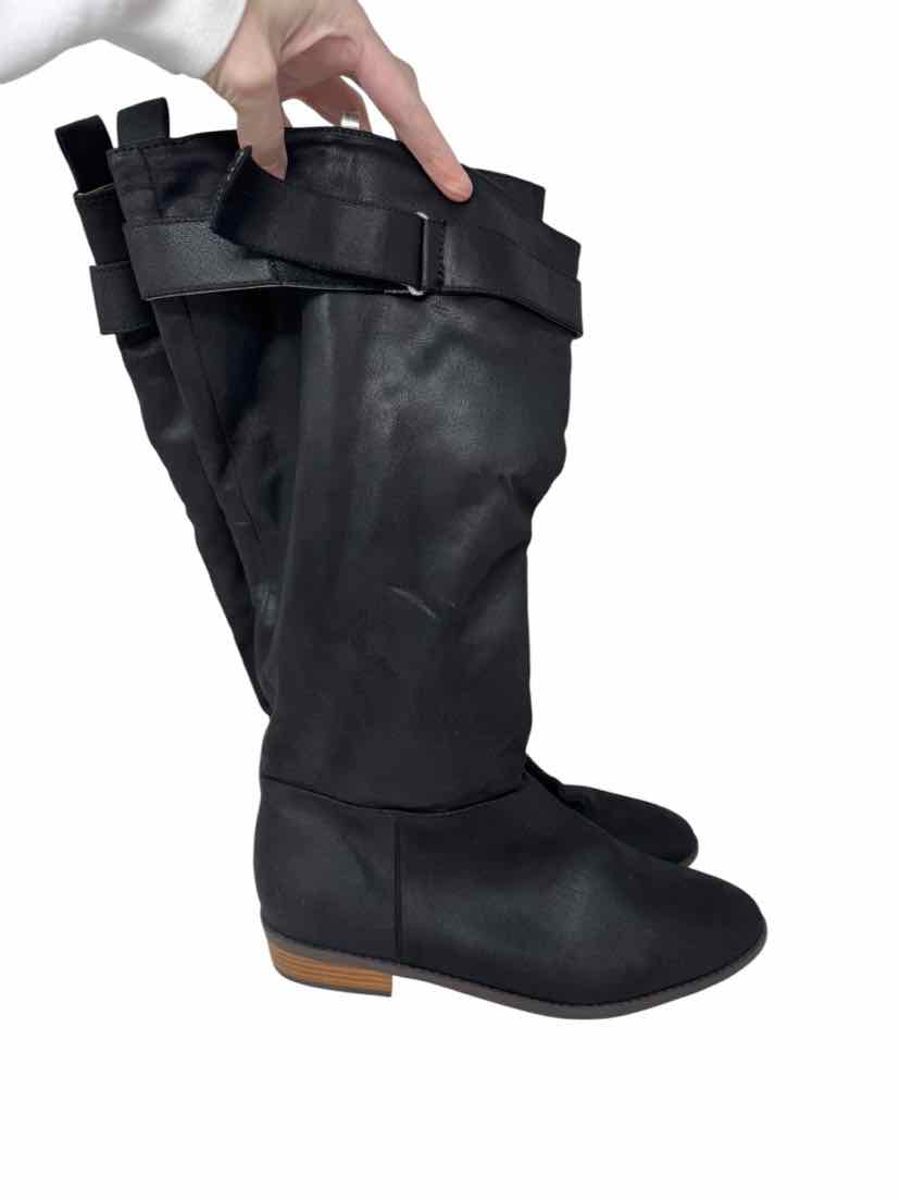 Shoe Size 10 Black Boots