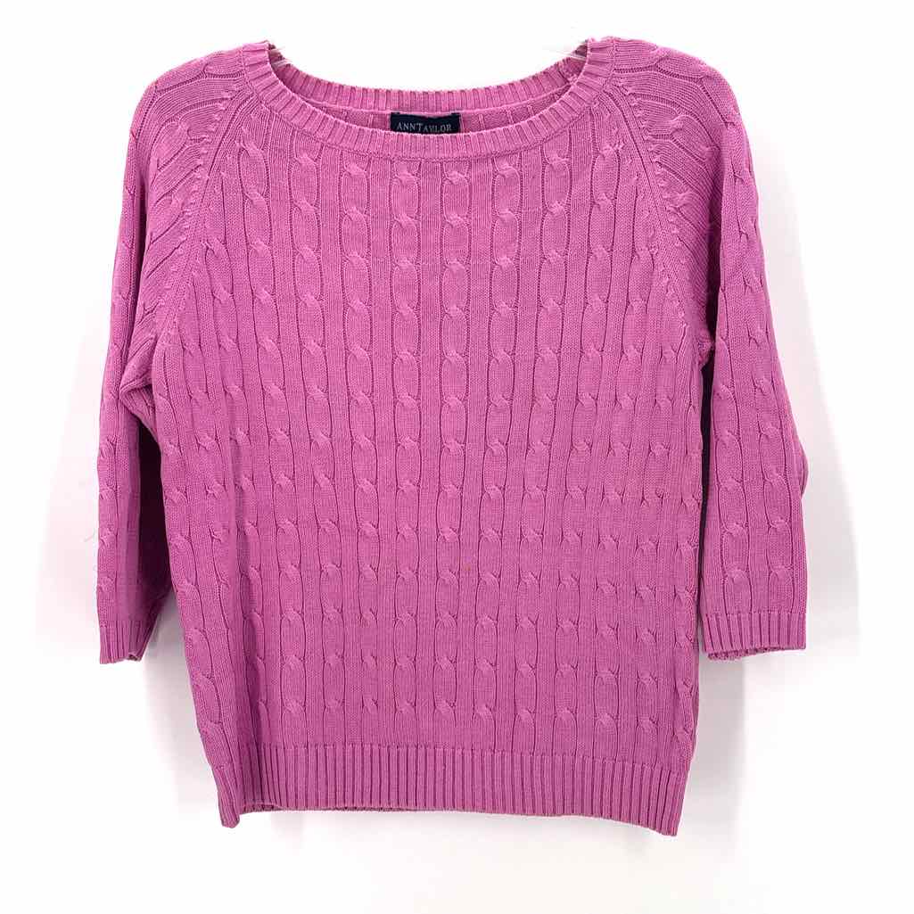 Size M Ann Taylor Pink Knit Sweater
