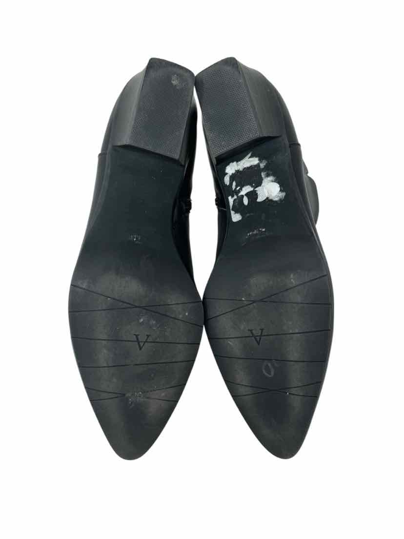 Shoe Size 9 Aqatalia Black Leather Luxury - Boots