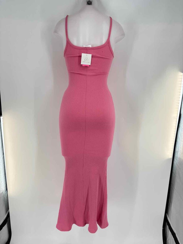 Size M Pink Dress