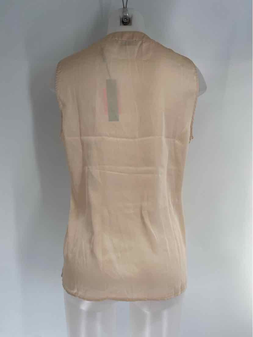 Size M TAHARI Tan Lace Shirt