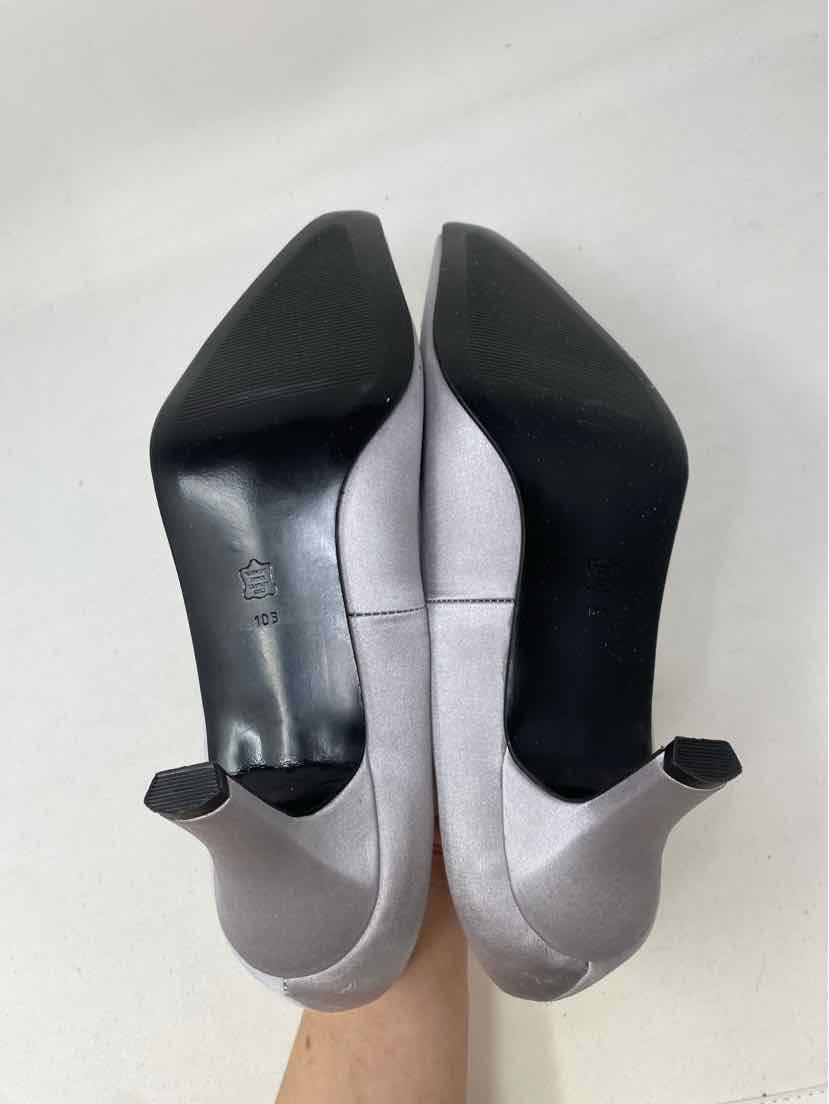 Shoe Size 10 Gray Sateen Pumps