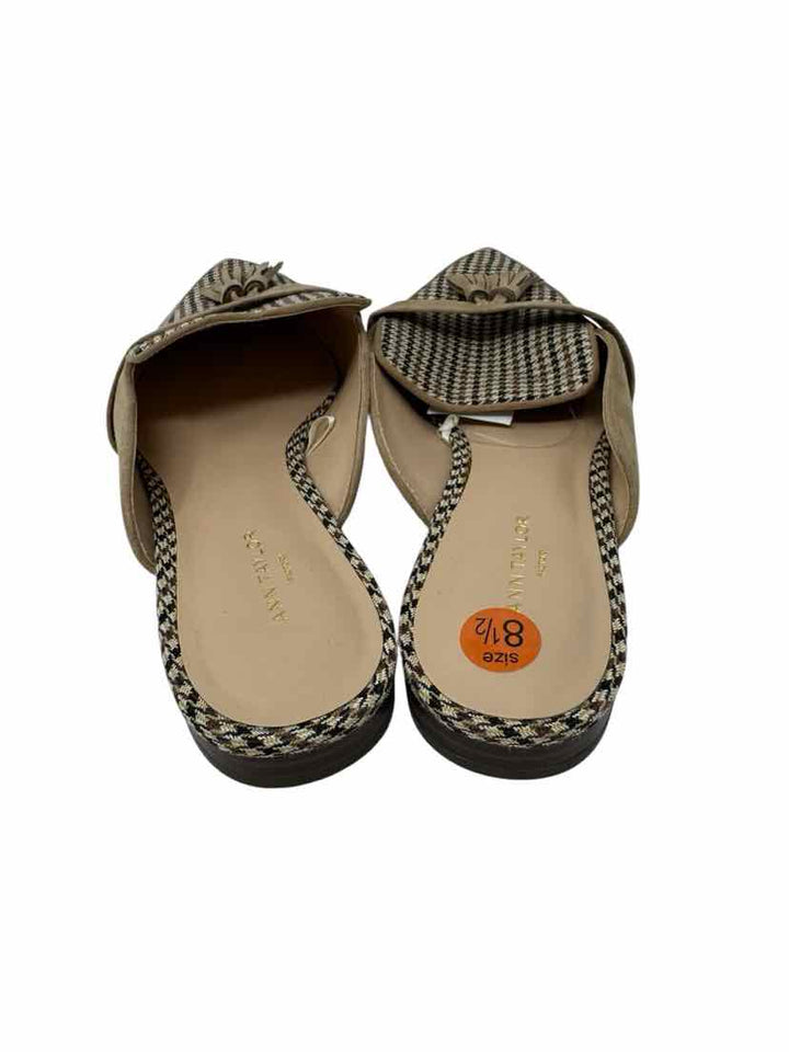 Shoe Size 8.5 Ann Taylor Tan Flats