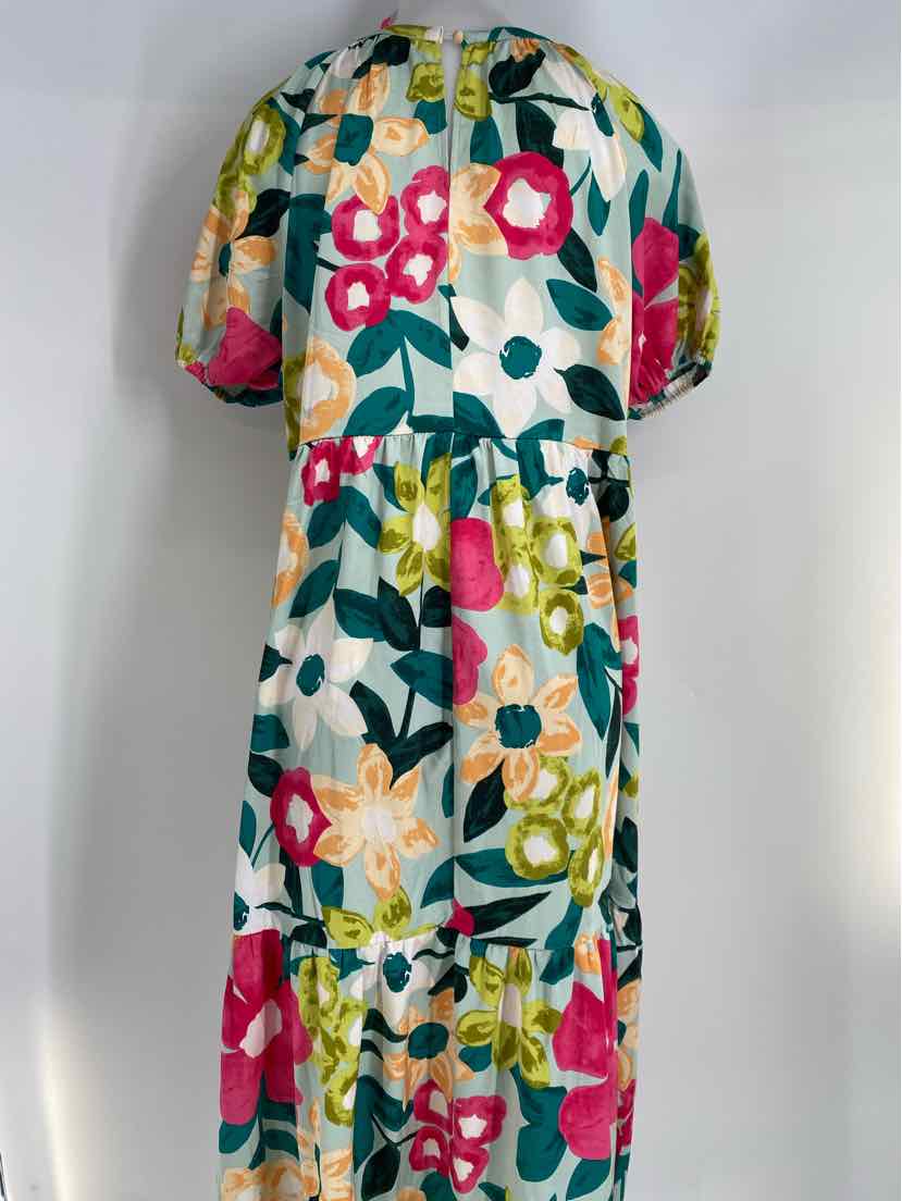 Size M TCEC Green Print Dress