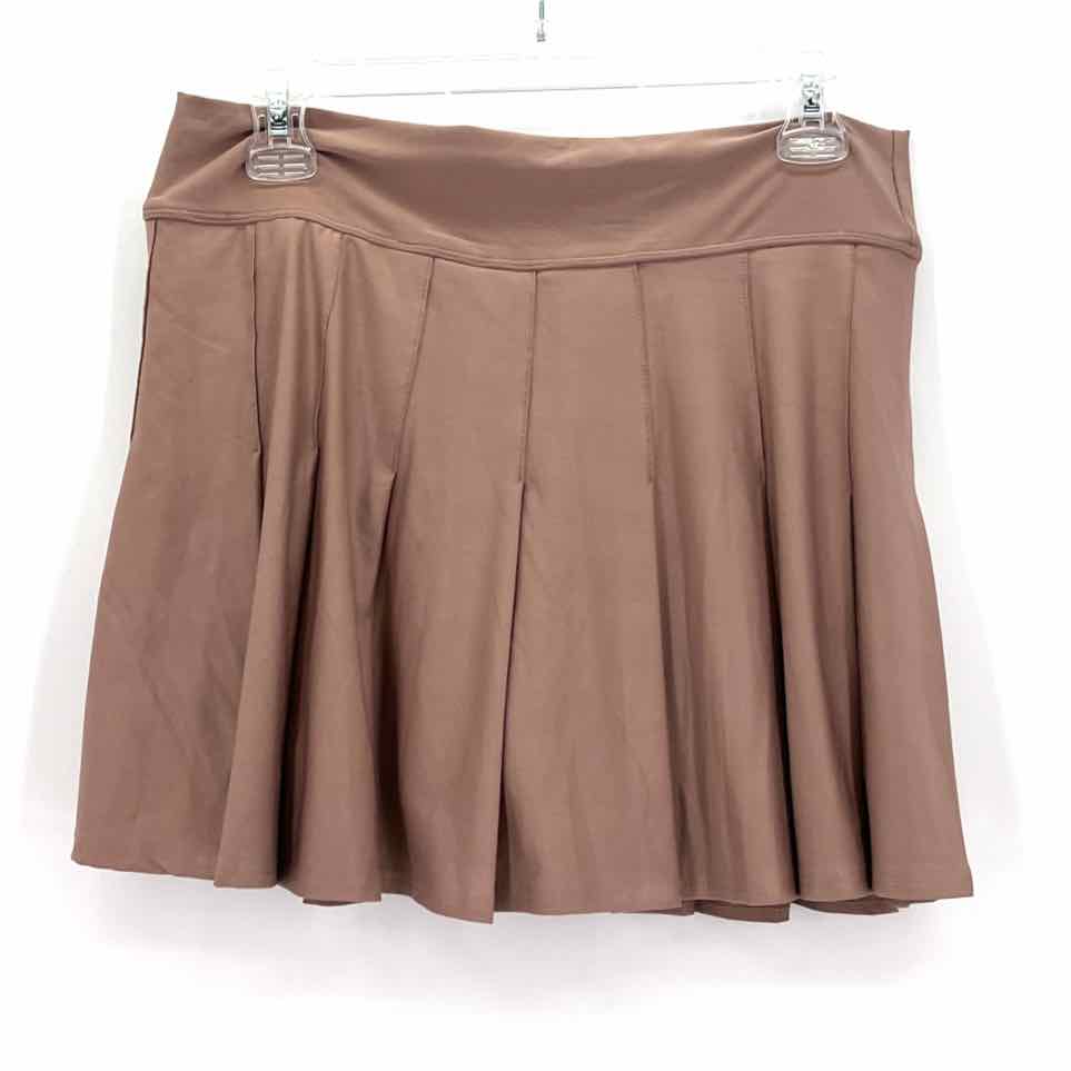 Size M Beige Skirt