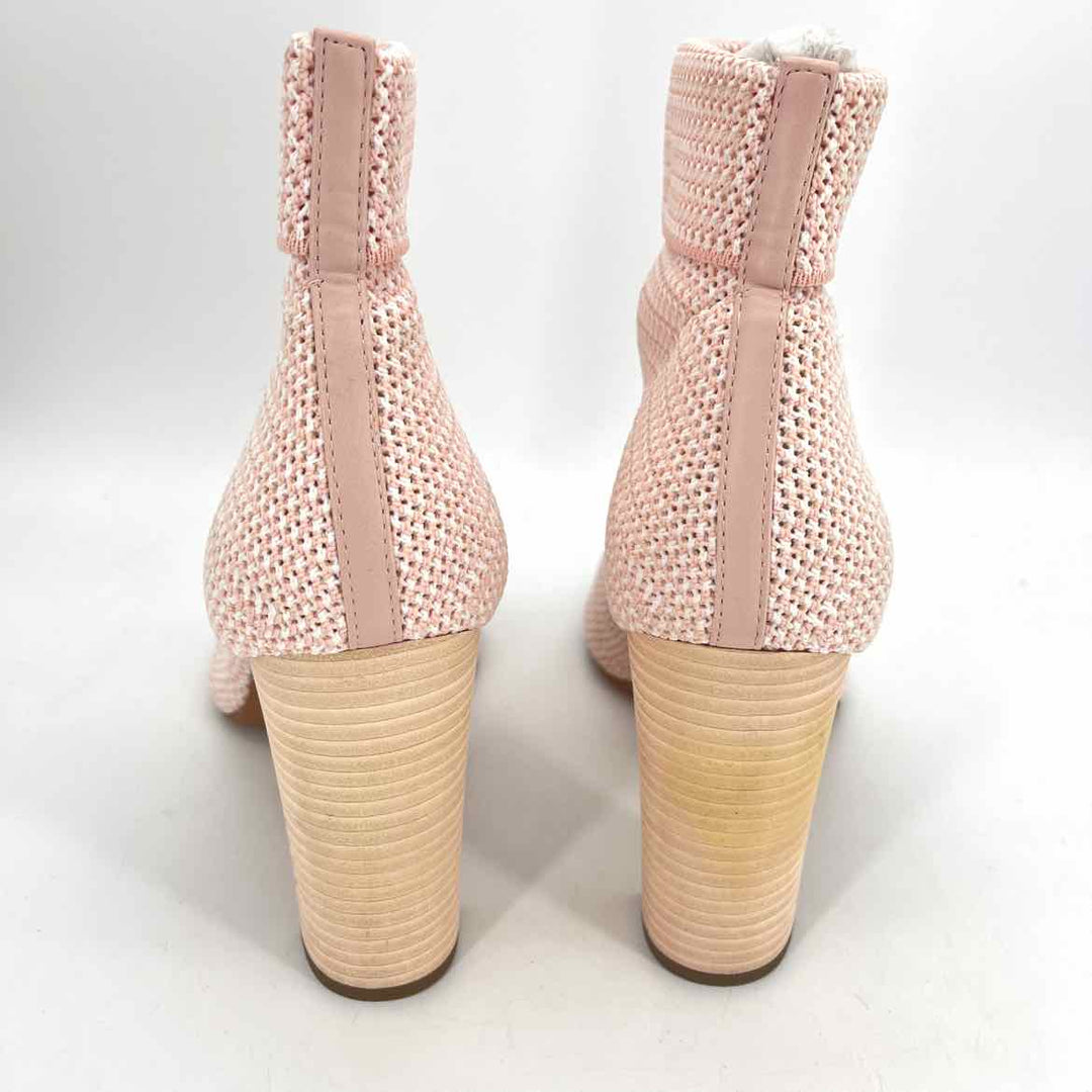 Shoe Size 10 AVEC LES FILLES Pink Sandals