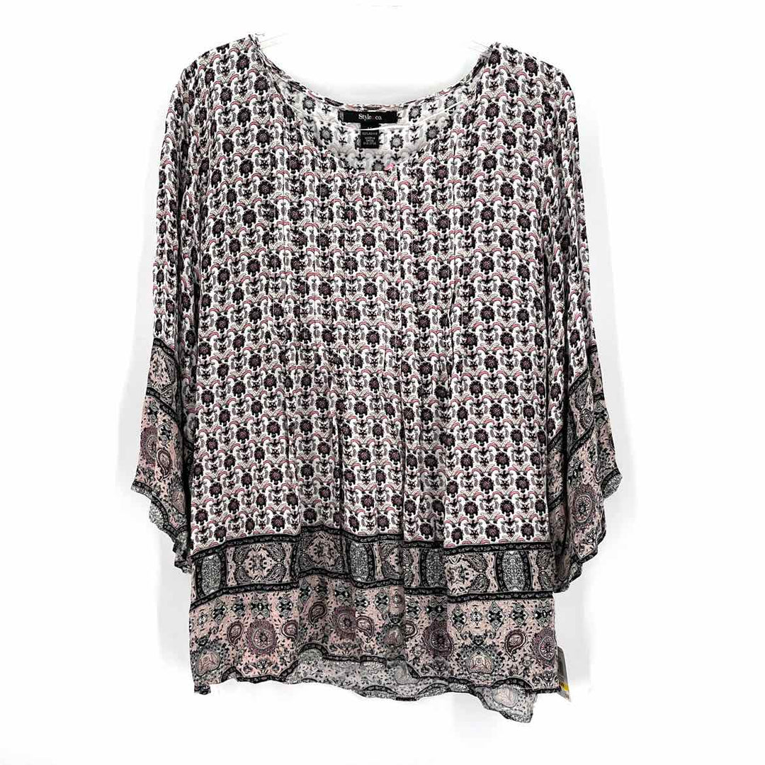 Size M Style & Co Multi-Color Knit Shirt