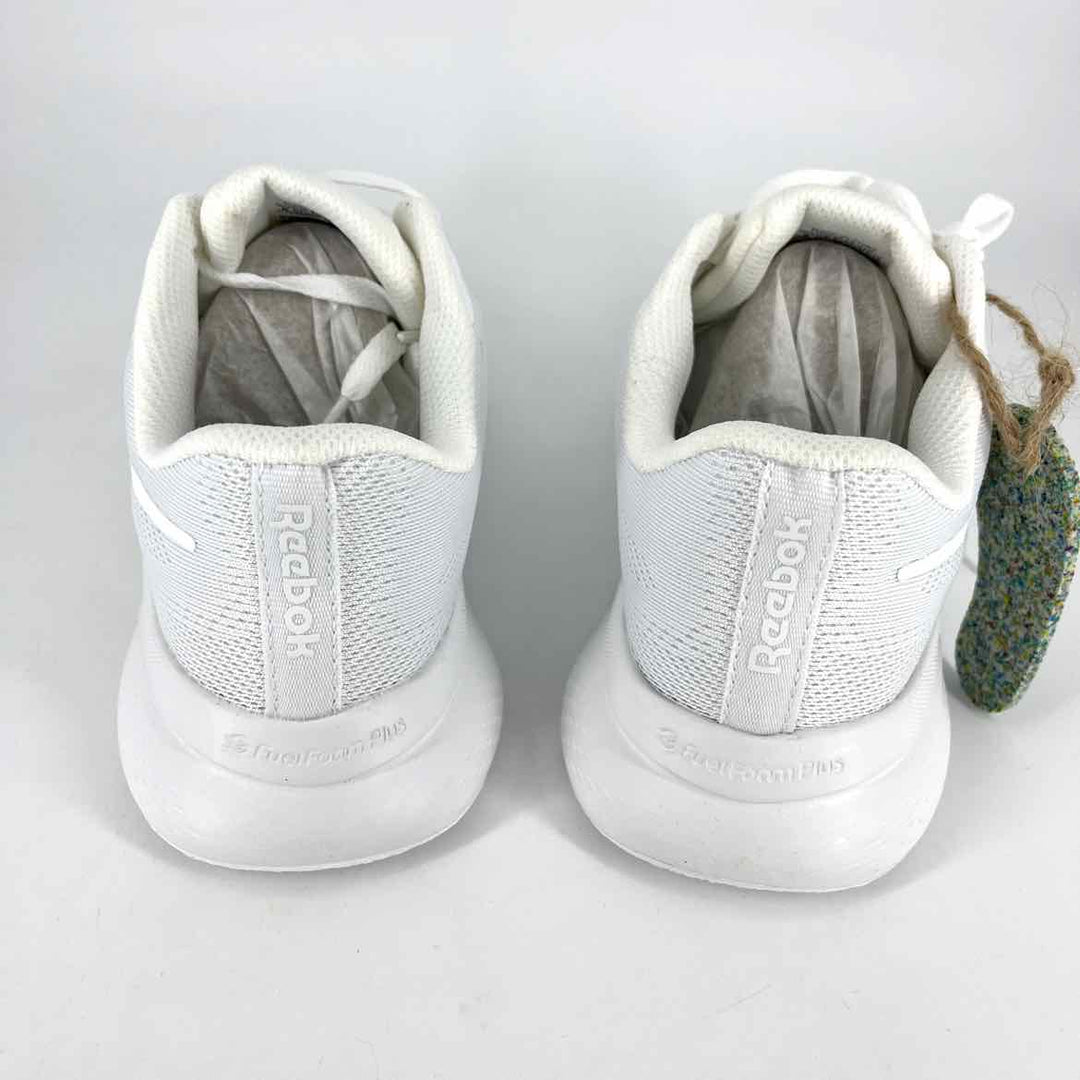 Shoe Size 8 Reebok White Knit Sneakers